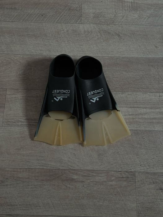 Велокомтюмы и ласты