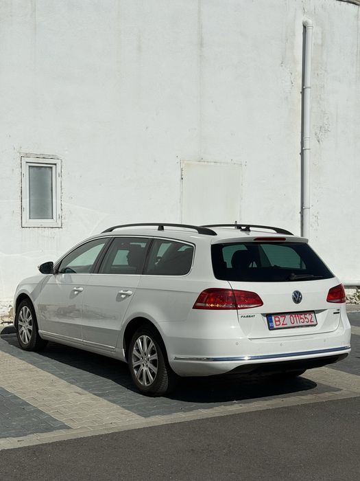 VOLKSWAGEN Passat 2012 — imagine 4