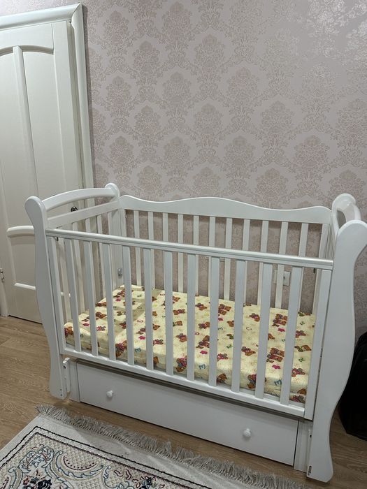 Срочно продам детскую манеж