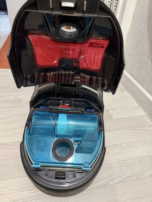 Продам пылсос Ровента