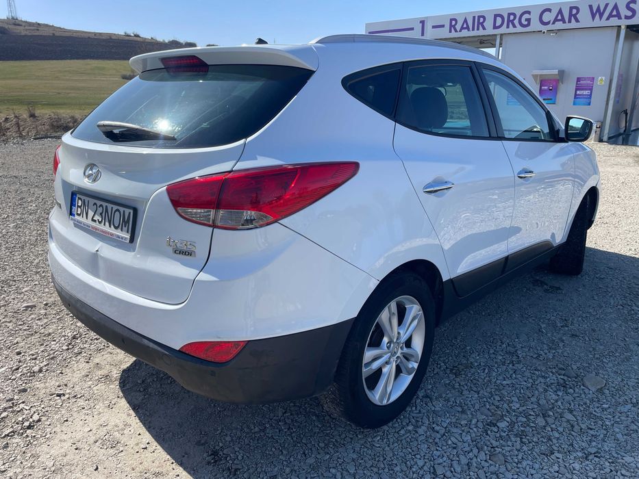 HYUNDAI ix35 2012 — imagine 3