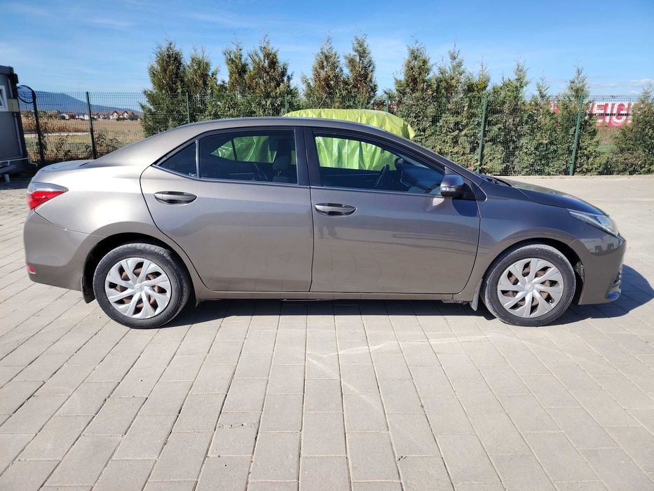 TOYOTA Corolla 2016 — imagine 2