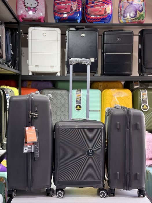 Скидка на большой чемодан из полипропилена