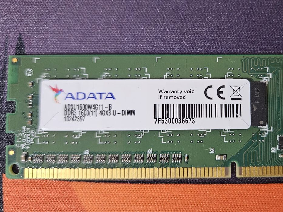 DDR 3 4gb на ADATA 1600MHZ
