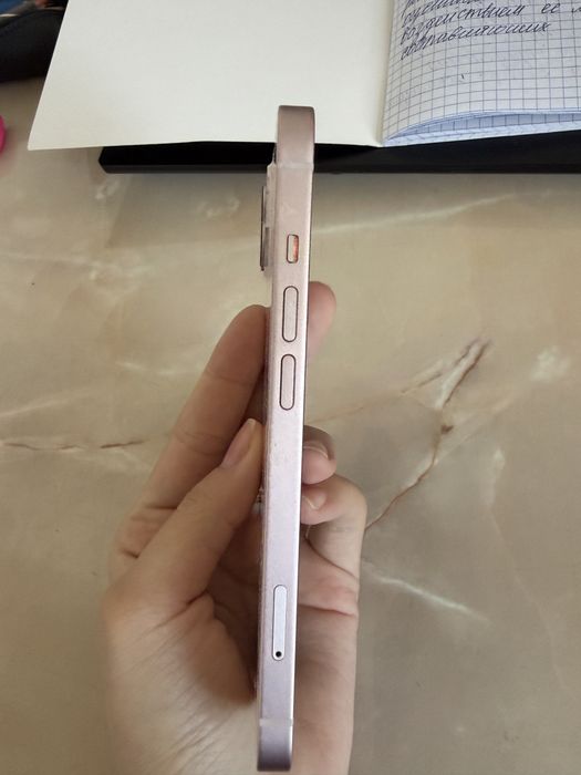 Iphone 13, 128 гб, в розовом цвете
