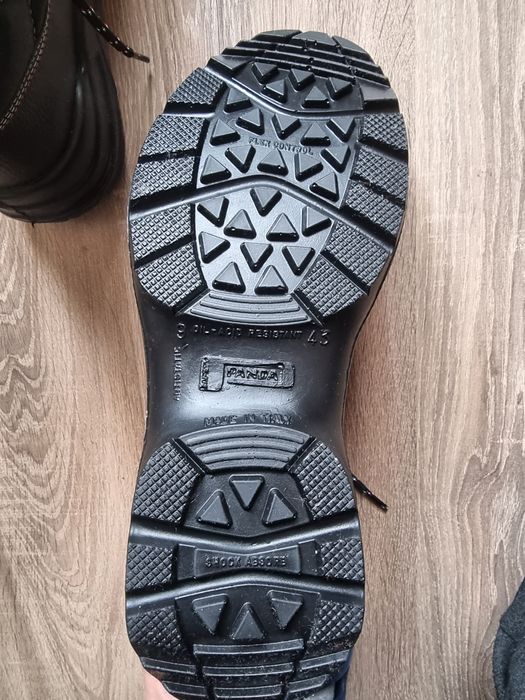 Нови работни обувки Panda Mistral с  водоустойчива кожа