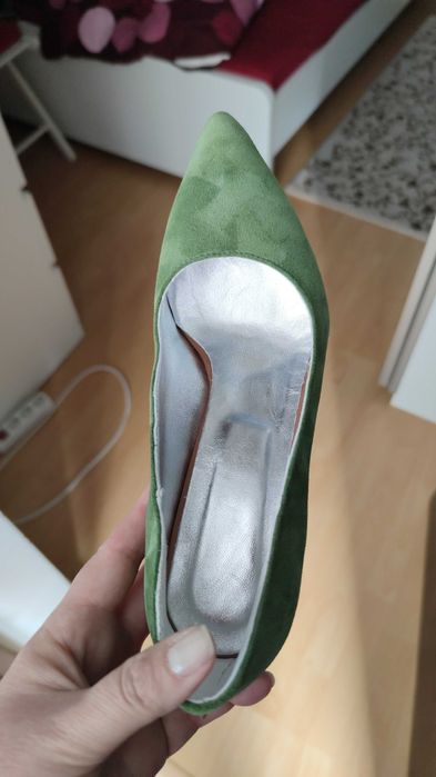 Pantofi stiletto noi