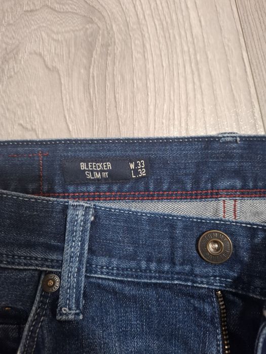 Blugi Tommy Hilfiger