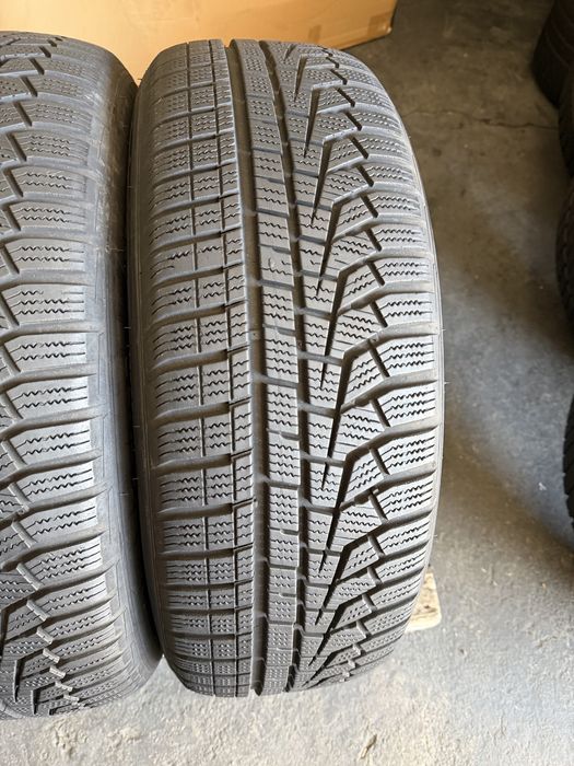 2 anvelope iarna 205/60/17 Hankook DOT2025!