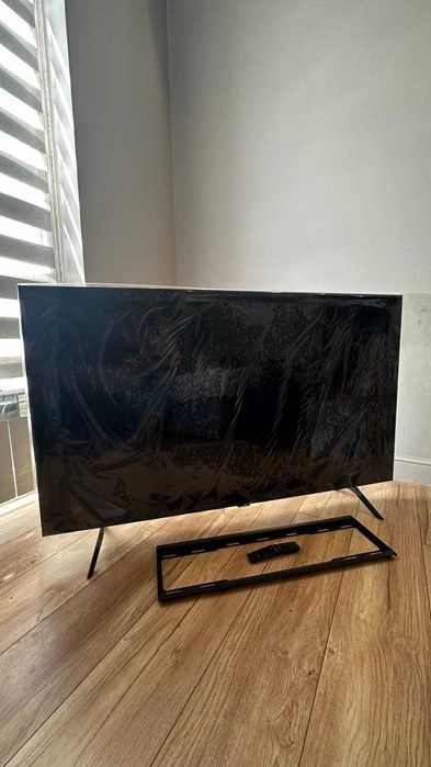 Телевизор QLED 4K Samsung QE55Q60RAUXCE б/у