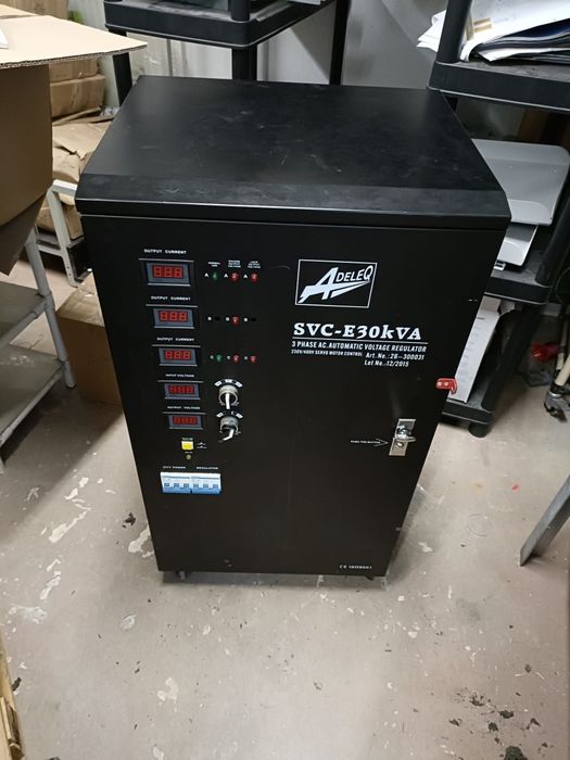Vând stabilizator curent trifazic 30kw