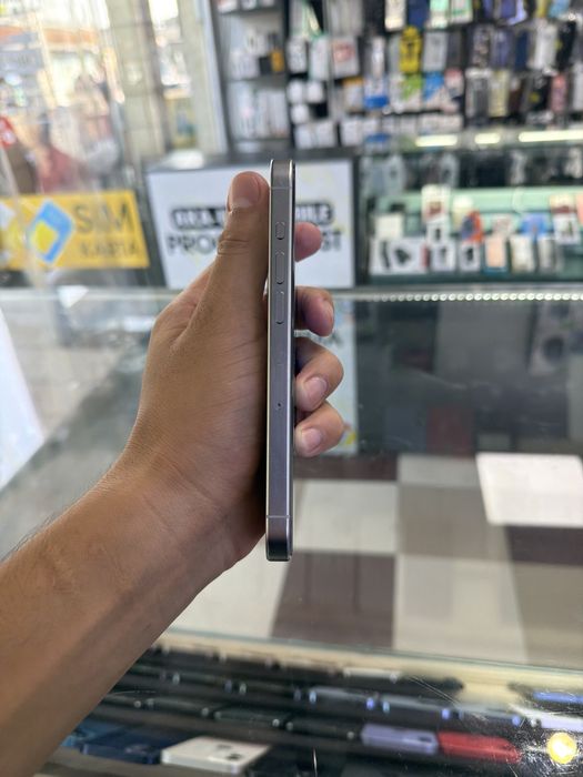 Iphone 15 pro 128Gb 81%