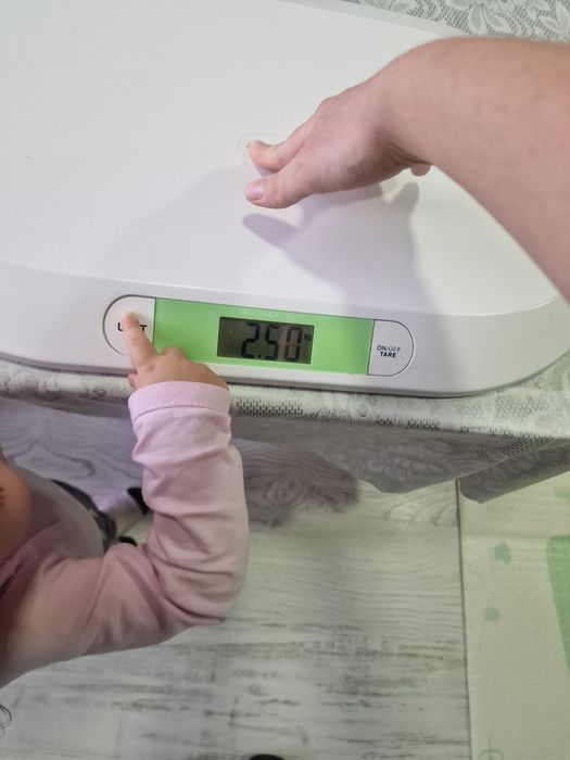 Кантар за бебе до 20кг