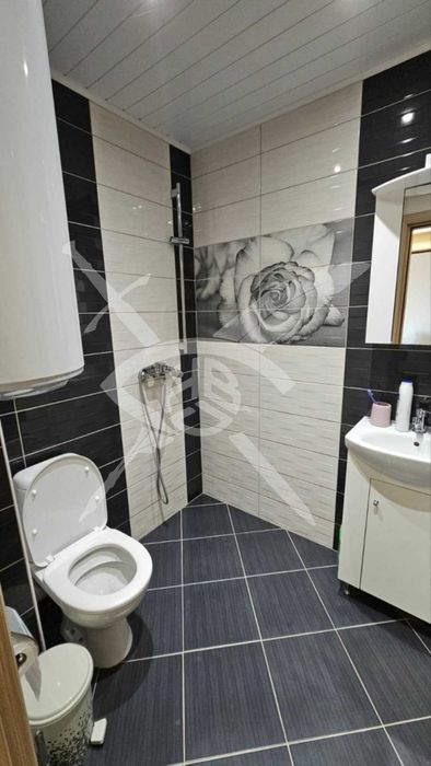 Дава се под наем Двустаен апартамент в Варна, Възраждане 1 - 50 кв.м за 400 € - Снимка #3