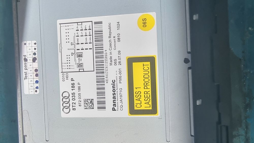 Оригинално радио CD Concert за Audi A4 B8 / A5 / Q5 - 8T2035186P