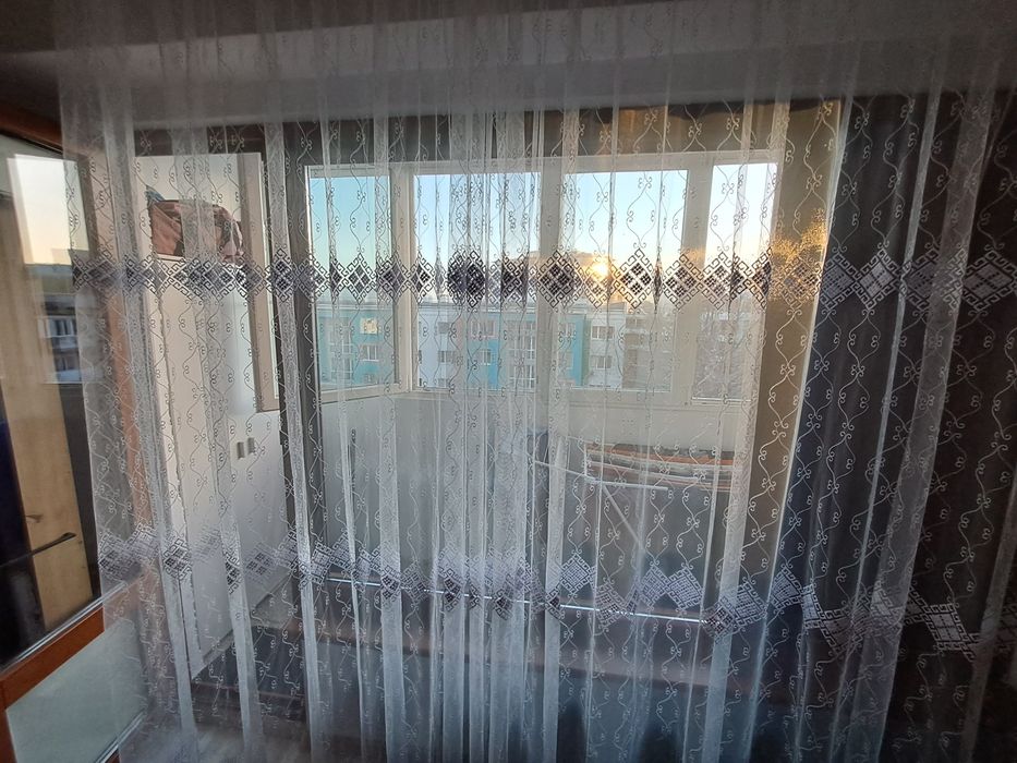 Бяло  дантелено перде