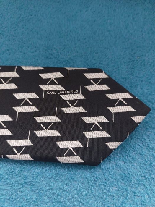 Cravata Karl Lagerfeld Originală