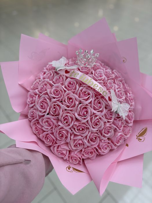 Buchete trandafiri sapun