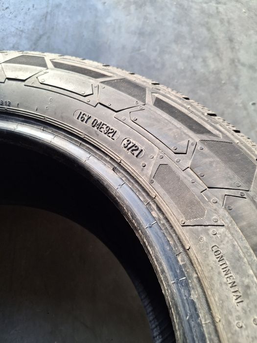 4 Anvelope M+S 205 65 r16C Continental