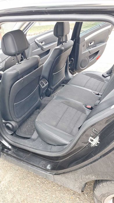 Renault Laguna 3 . Anul 2008.