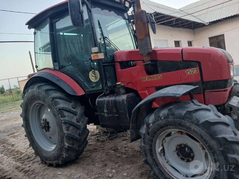 Belarus traktor Sirdaryo tumanida