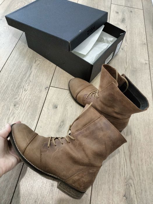 Брэндовые кожанные сапоги