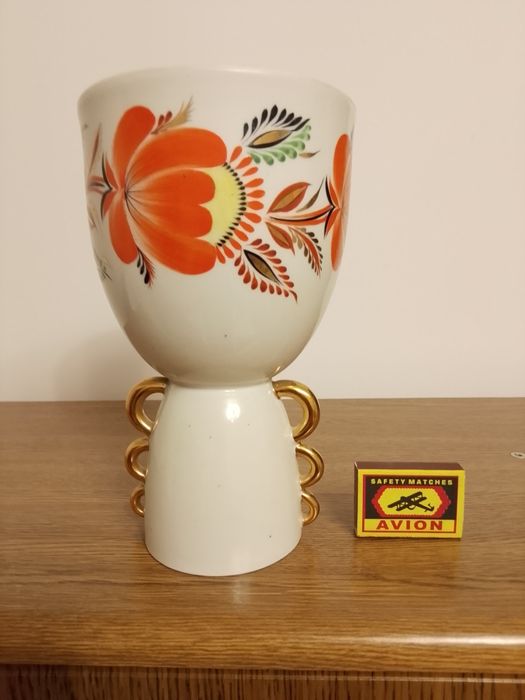 Продам фарфоровую посуду