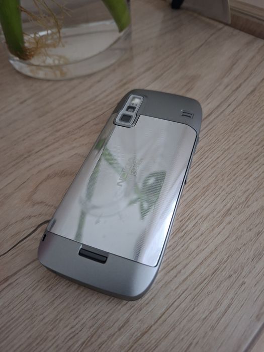 Nokia E75 Редкая модель