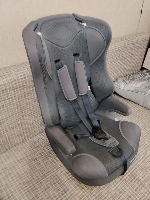 Продам детское автокресло