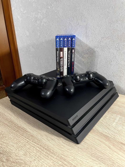 PS4 Pro 1 TB (11.00, прошитая) + 5 игр