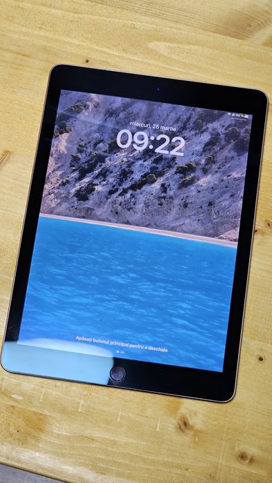 iPad Pro 9.7 (2016)