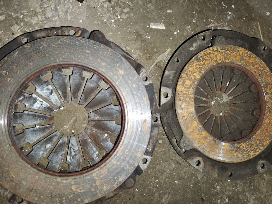 Коробка на мазду