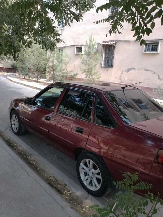 Продаю свою машину Нексия 2 1.6 Донс супер кондиционер