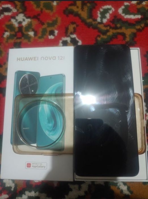 Huawei nova 12i 8+3/128 Gb bor