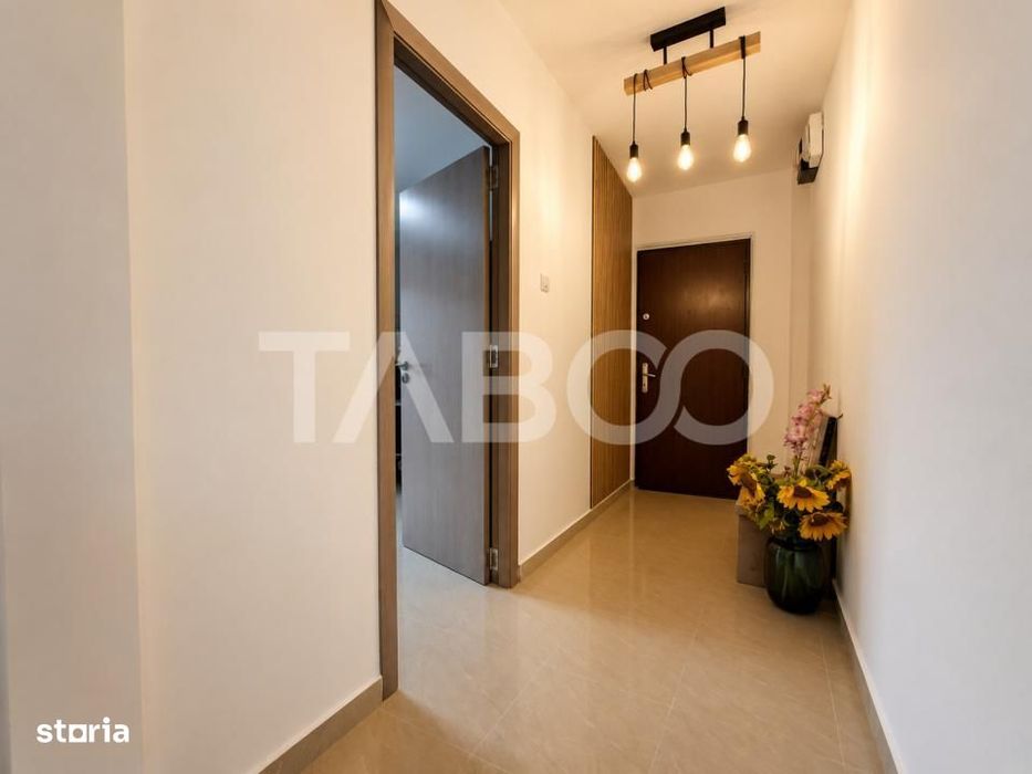 Strand etaj 1 Apartament decomandat 50 mpu balcon pivnita