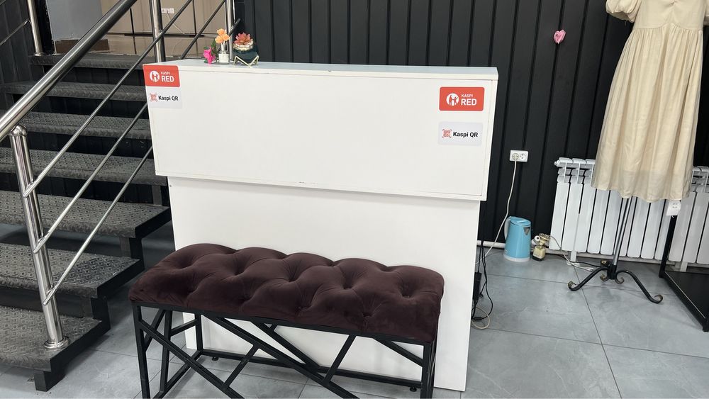 Продам банкетку пуфик