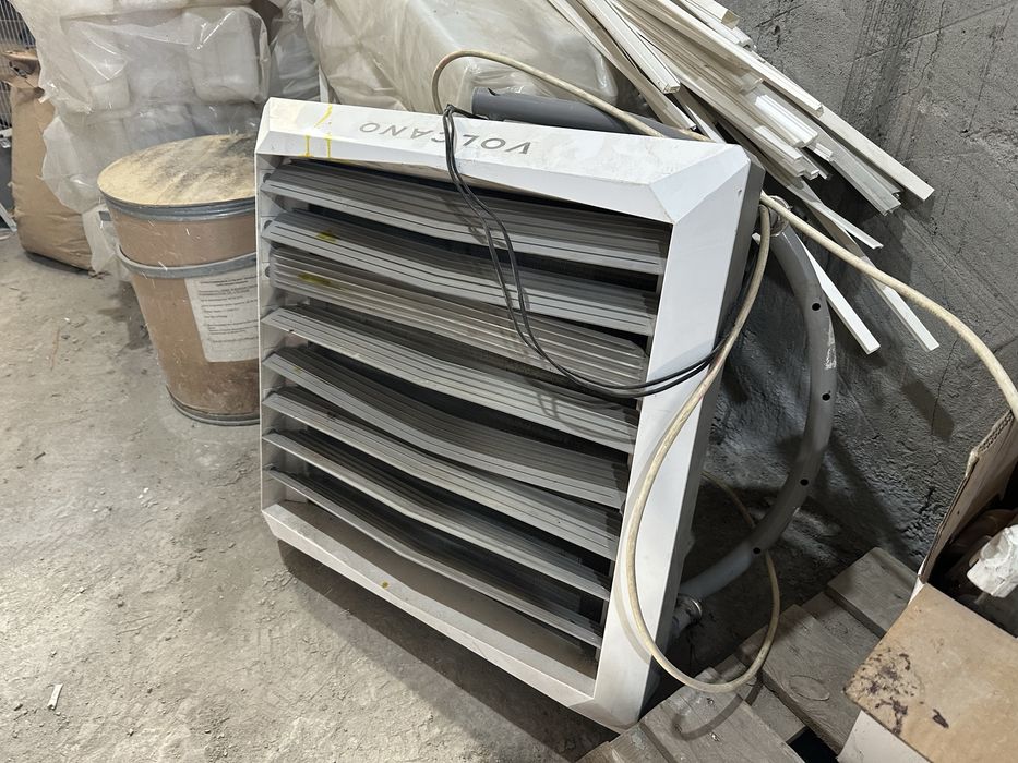 Промышленный воздушный тепловентилятор (воздушный отопитель) Volcano