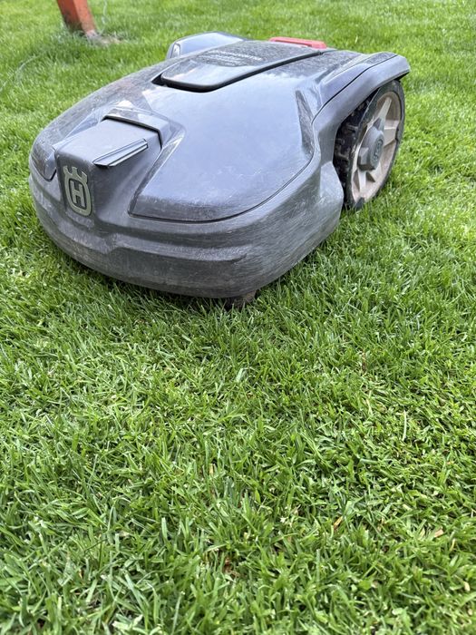 Vand robot gazon husqvarna automower 305