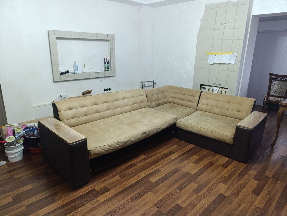 Срочно продается угловой диван/Burchakli divan shoshilinch ravishda so