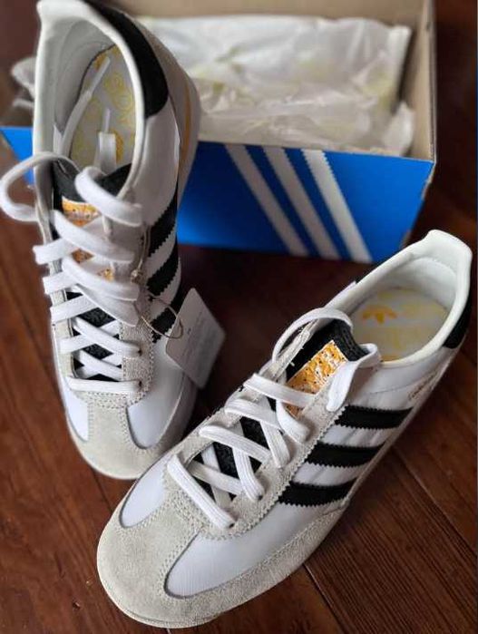 Обувки унисекс  ADIDAS SL72 RS   размери 38-46