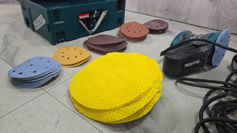 Шлайф ексцентриков Makita BO5031 / 300 W, Ø 125 мм