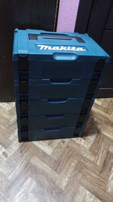 Кейс для инструмента