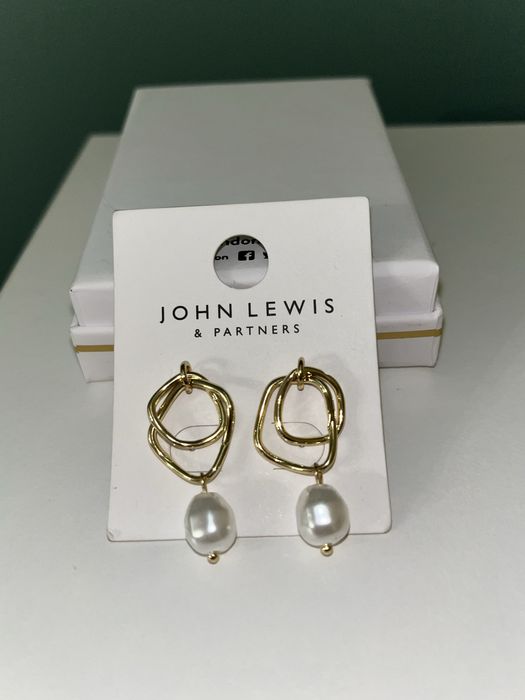 Нови обеци имитационна бижутерия