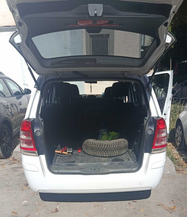 Opel zafira B 1.6