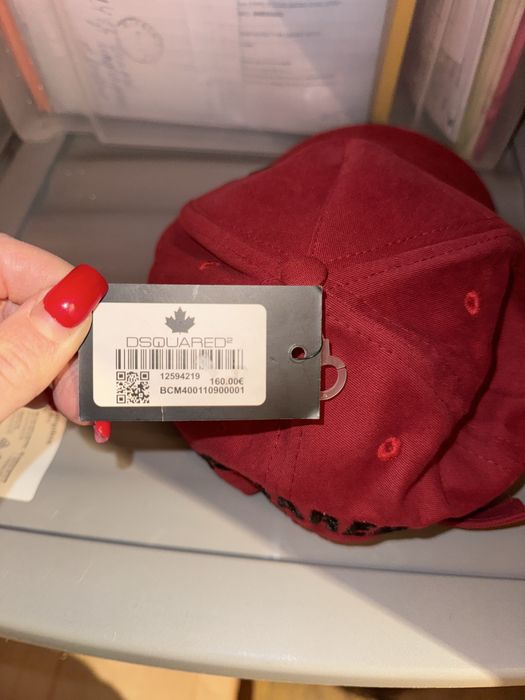 Оригинална Dsquared 2 шапка