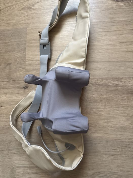 Aparat masaj cervical infrarosu