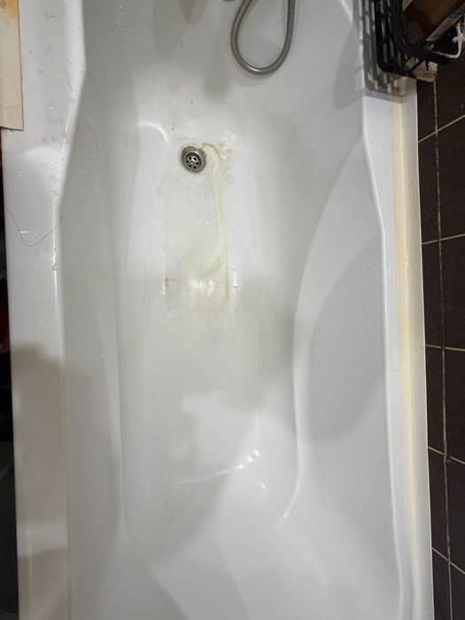 Ванная белая прочная