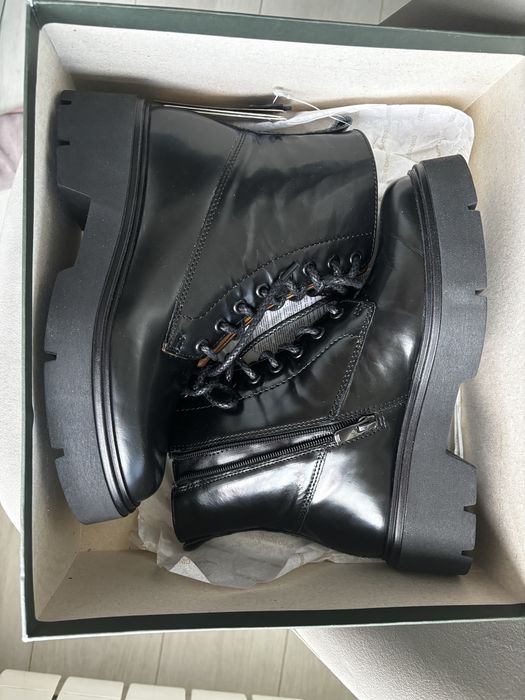 Ghete piele naturala Gino Rossi, noi cu eticheta, marime 37