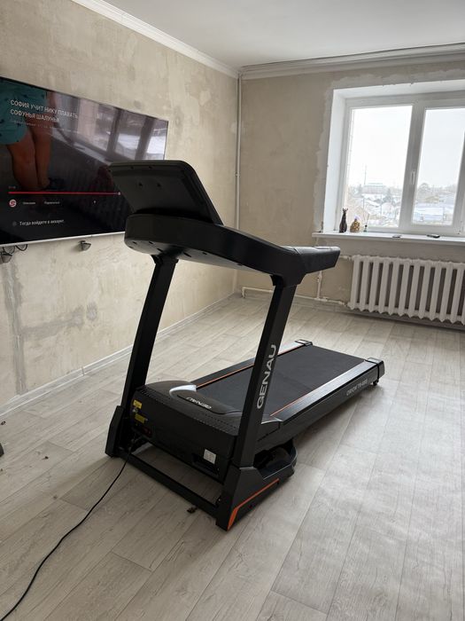 Беговая дорожка новая