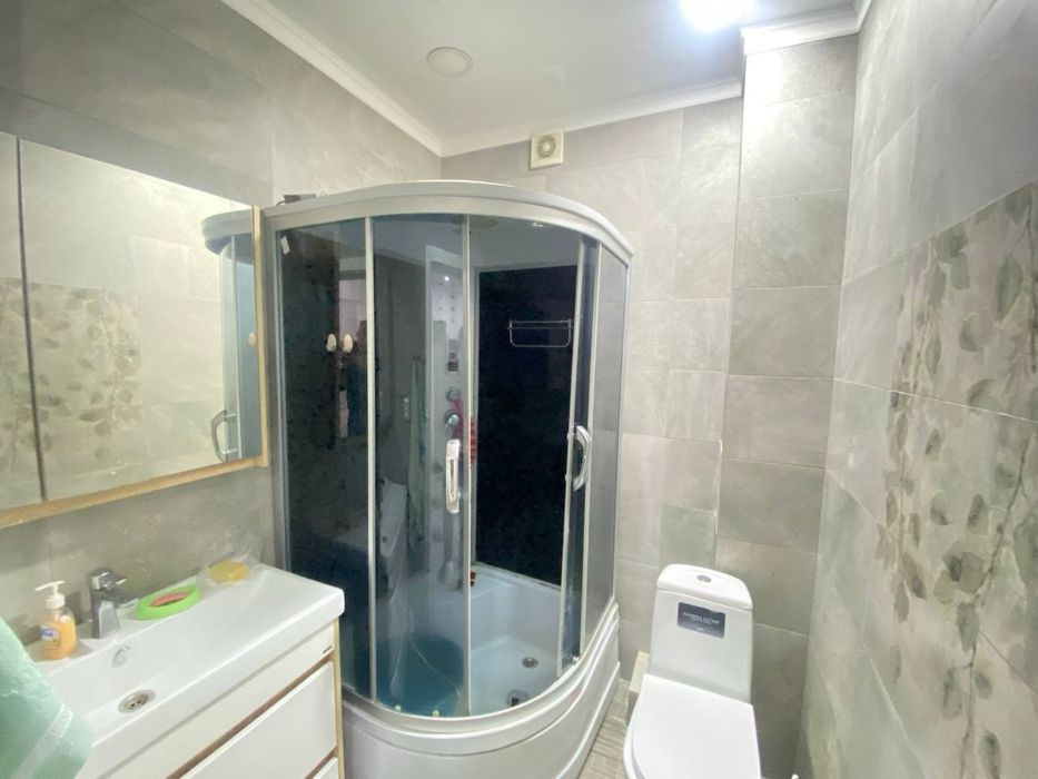 Продам 3 к.кв в мкр. Батыс-2